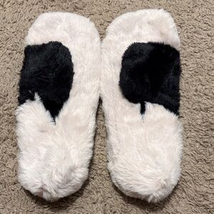 VHNY Fuzzy Black and Cream Slippers
